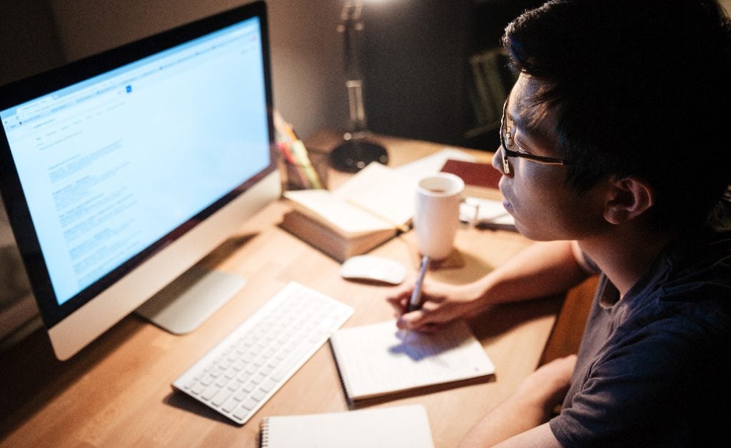 How to Stay Motivated Throughout Your Academic Journey