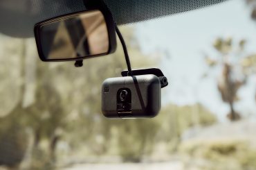 Courtesy and Safety: Dash Cams for Truckers