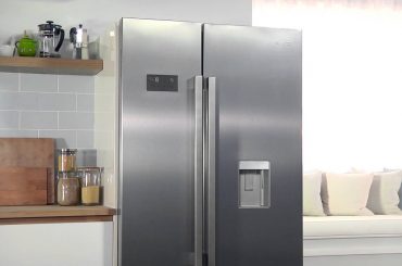 Defrosting American firdge freezer