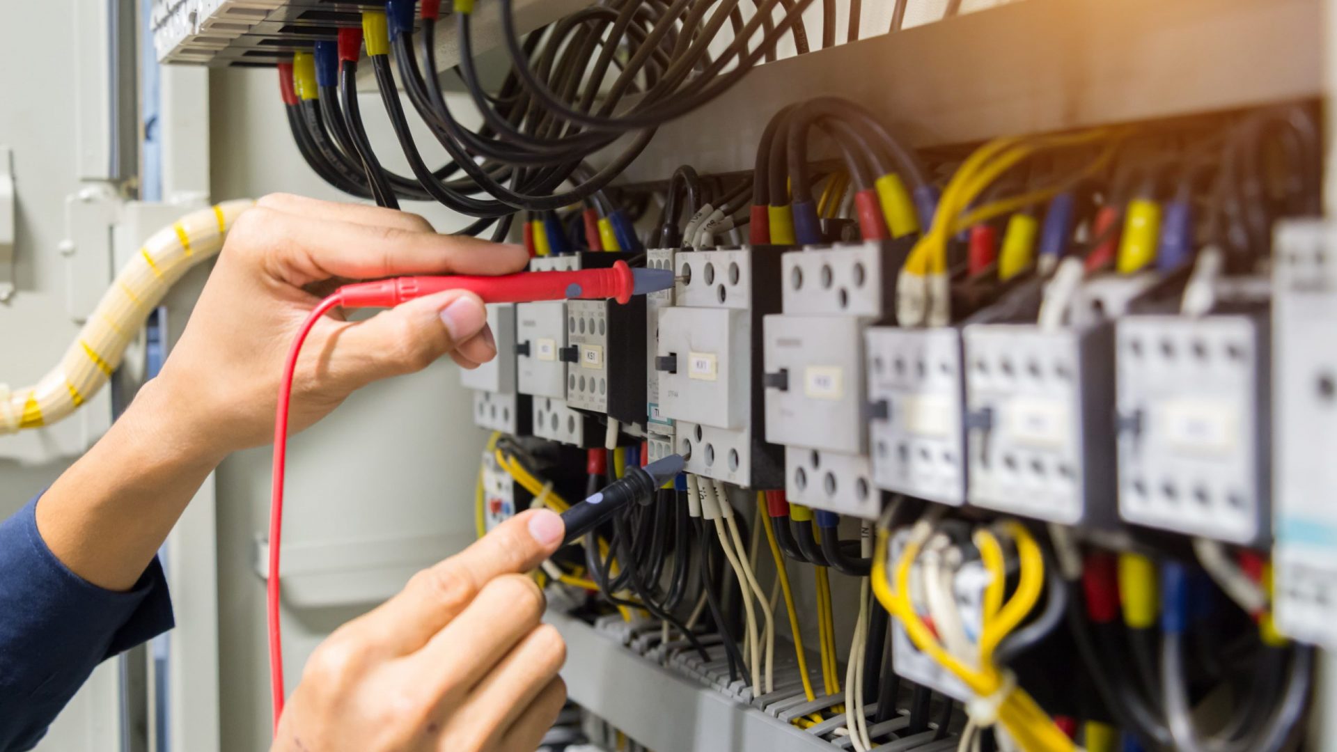 Don’t It Yourself - Tackling Electrical Repair