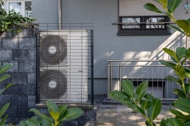 Pros and Cons of An Air Source Heat Pump