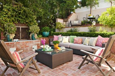 Transform Your Backyard into a Relaxing Oasis