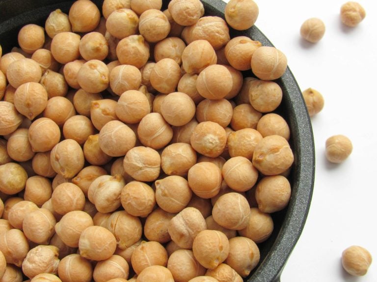 Simple Vegetarian Recipes Made with Chickpeas