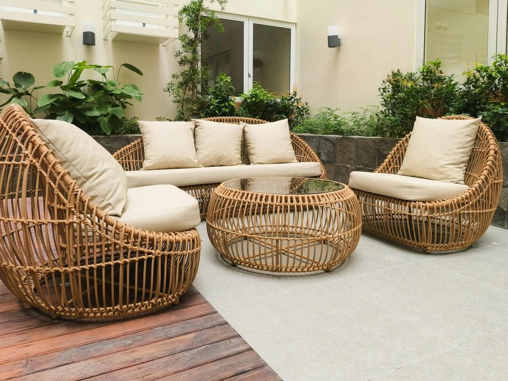 How Garden Sofas Can Transform Your Outdoor Living Space