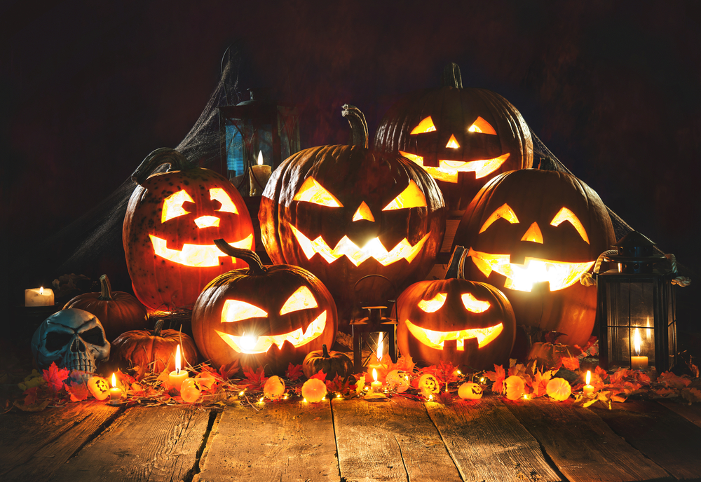 Spooky Home Decors: Halloween Casino Decoration 2024