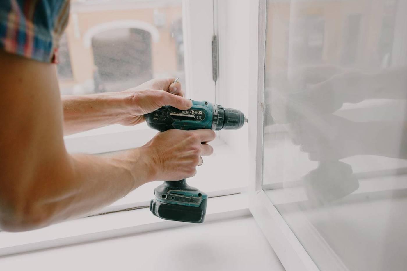 Why Contacting a Locksmith is Essential When Doing DIY at Home