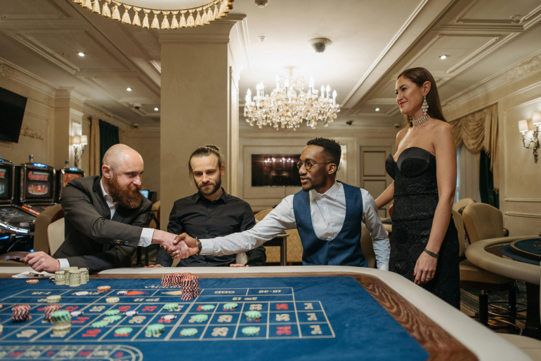 The High-roller Lifestyle: A Peek into the World of VIP Online Gambling